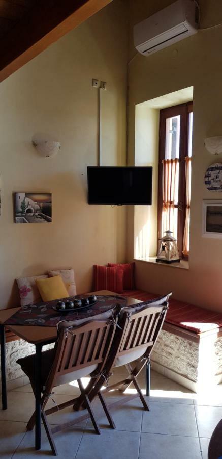 Mika'S House Villa Chalki Town Exterior photo